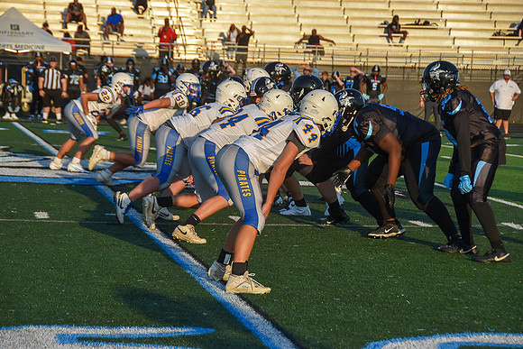 FHSvsMGM JVestalPhoto-010