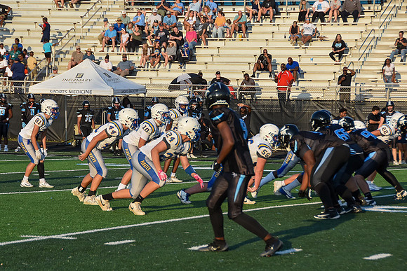 FHSvsMGM JVestalPhoto-009