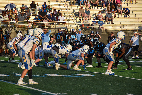 FHSvsMGM JVestalPhoto-015