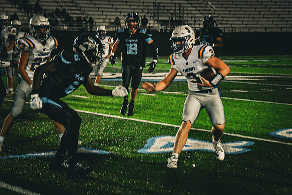 FHSvsMGM JVestalPhoto-149