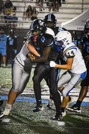 FHSvsMGM JVestalPhoto-180