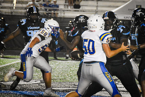 FHSvsMGM JVestalPhoto-178
