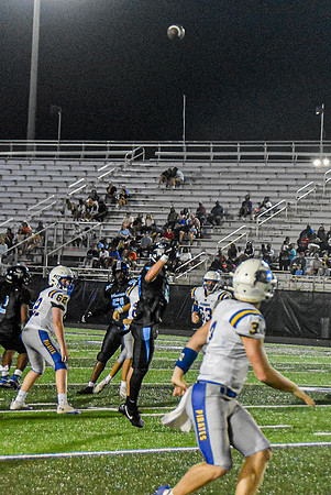 FHSvsMGM JVestalPhoto-218