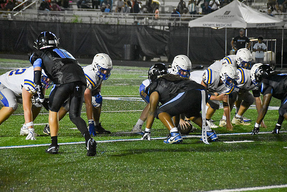 FHSvsMGM JVestalPhoto-214