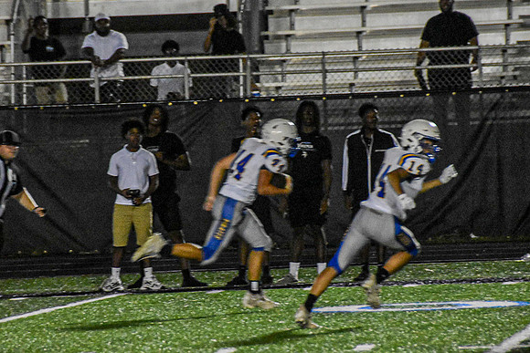 FHSvsMGM JVestalPhoto-225