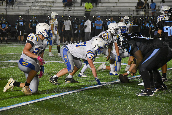 FHSvsMGM JVestalPhoto-223