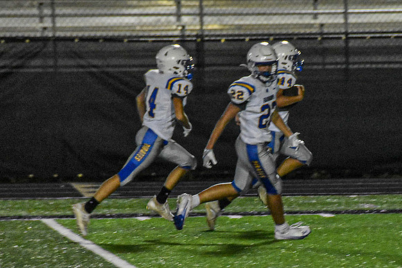 FHSvsMGM JVestalPhoto-229