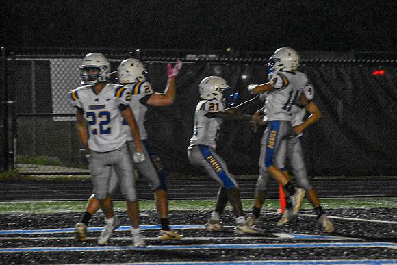 FHSvsMGM JVestalPhoto-233