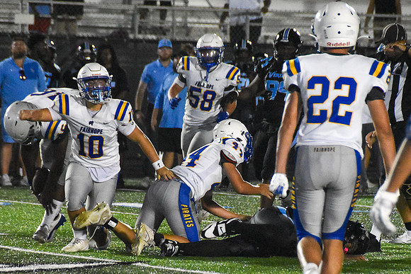 FHSvsMGM JVestalPhoto-249