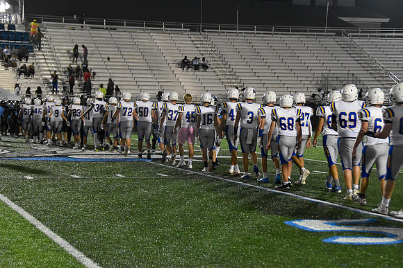FHSvsMGM JVestalPhoto-265
