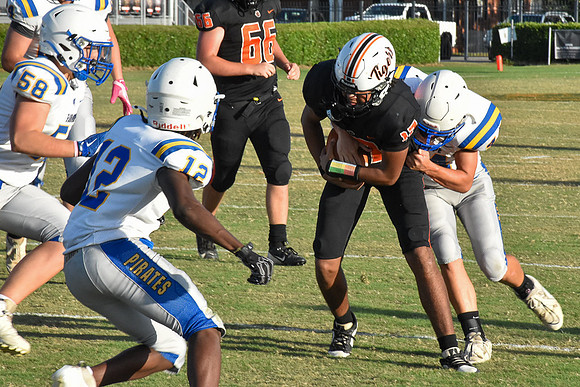 FHS vs Bay Minette J Vestal Photo-024