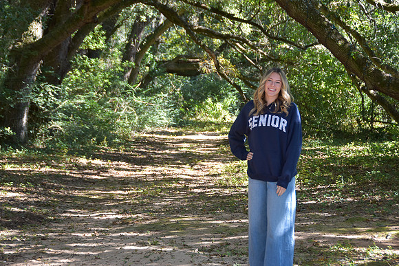 Abby Sr Pics J Vestal Photo-018