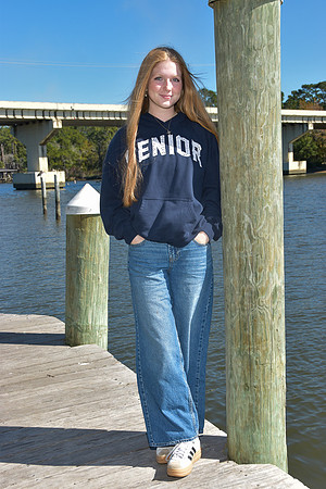 Abby Sr Pics J Vestal Photo-025