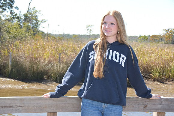Abby Sr Pics J Vestal Photo-035