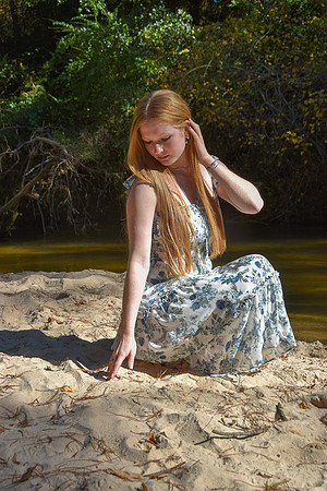 Abby Sr Pics J Vestal Photo-059