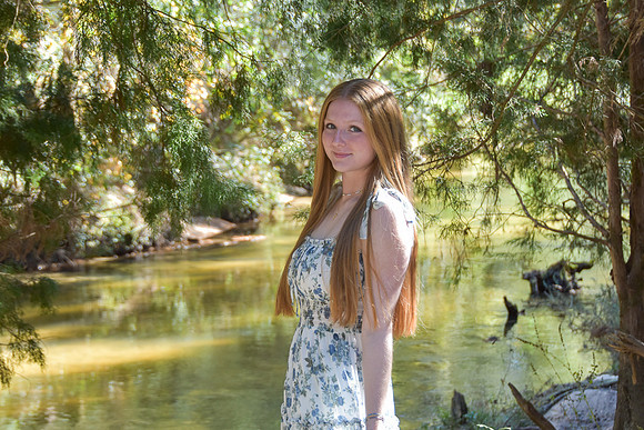 Abby Sr Pics J Vestal Photo-083