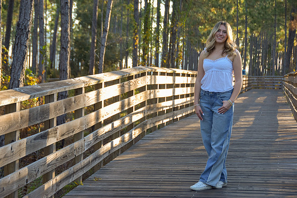 Annabelle Sr Pics J Vestal Photo-109